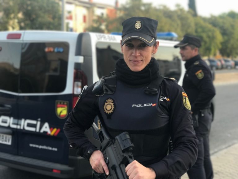 Lee más sobre el artículo 10 Requisitos para ser Policía en España de forma fácil